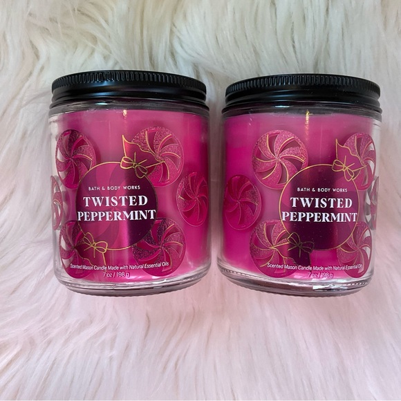 Bath & Body Twisted Peppermint Single Wick Candles - New x2 - Picture 2 of 7